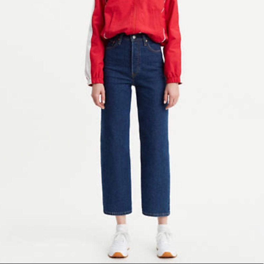 NWT Levi’s Ribcage straight ankle jeans
